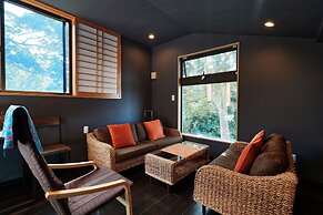 Churaya -Yaedake with Japanese Garden-