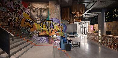 Campus Community A-Hotel