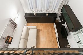 Charming De Togni Apartment