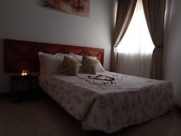 Kaazi LakeFront Villas