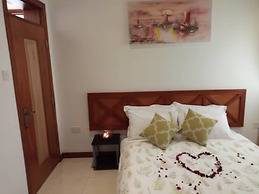 Kaazi LakeFront Villas