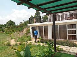 Kaazi LakeFront Villas