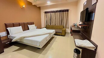 Hotel Ashapura Palace by Sky Stays