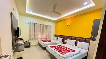 Hotel Ashapura Palace by Sky Stays