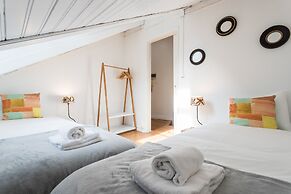 Alfama Tale 4 Bedroom Apartment wtih River View, by LU Holidays