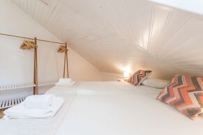 Alfama Tale 4 Bedroom Apartment wtih River View, by LU Holidays