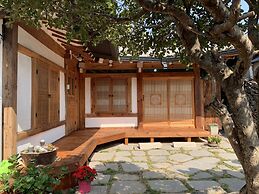 Jeonju Hanok Demisaem 1937