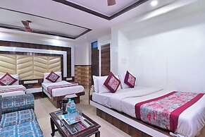 Glow inn hostel