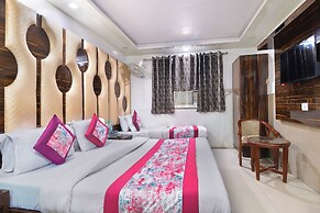 Glow inn hostel