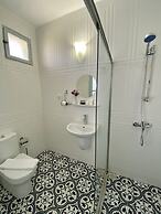 Alasonya Otel Alacati by Lamira