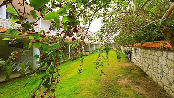 Alasonya Otel Alacati by Lamira