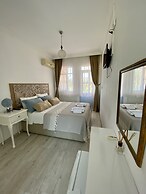 Alasonya Otel Alacati by Lamira