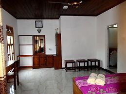 Bee Line Home Stay