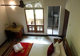 Bee Line Home Stay