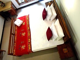 Bee Line Home Stay