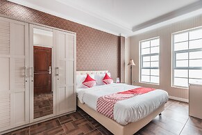 Super OYO Capital O 371 Kwitang Guest House