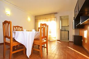 Apartamentos Alboran 24