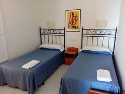 Apartamentos Delfin-Aromar-4