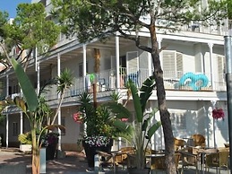 Apartamentos Delfin-Aromar-4