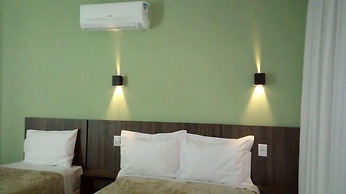 Pousada Rainha Dos Lagos