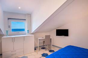 Caruso Sea View