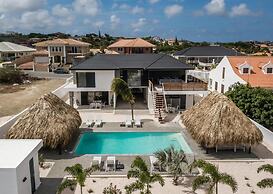 Villa Hasta La Vista Royal