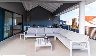 Villa Hasta La Vista Royal