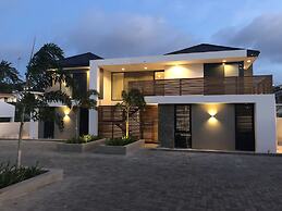 Villa Hasta La Vista Royal