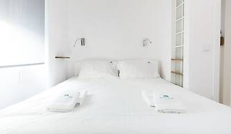 Campo Ourique Style Lisbon Apartment