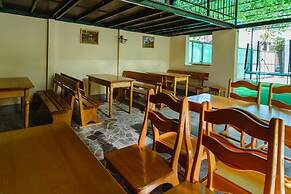 Laura Guest House