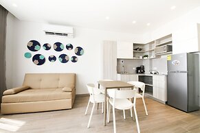 Azure Lofts & Pool Hotel