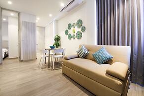 Azure Lofts & Pool Hotel