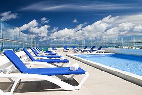 Azure Lofts & Pool Hotel