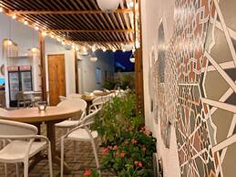 Azure Lofts & Pool Hotel