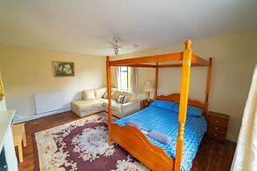 Stag and Hen Friendly House