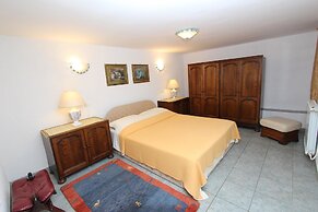 Apartments Villa Lucu