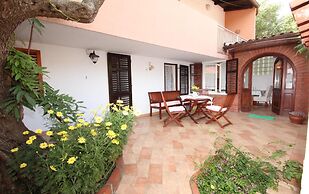 Apartments Villa Lucu