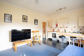 Windsor Apartment with Parking