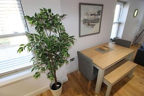 Middle Chine - 2 Bedroom Holiday Home