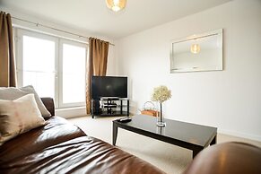 Beach Boulevard Apartment