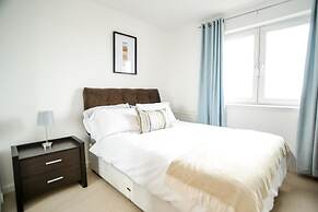 Beach Boulevard Apartment