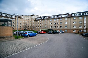 Beach Boulevard Apartment