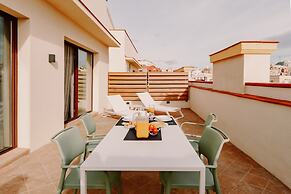 Port Plaza Apartments