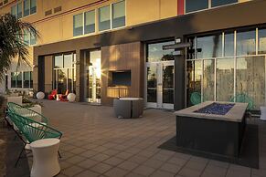 Aloft Glendale at Westgate