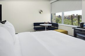 Aloft Glendale at Westgate
