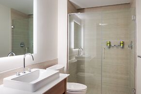 Element Denver Downtown East