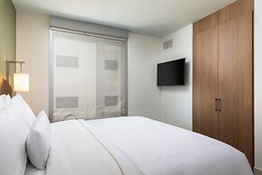 Element Denver Downtown East