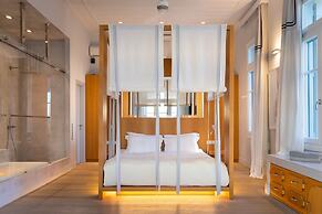 Dexamenes Seaside Hotel