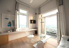 Dexamenes Seaside Hotel