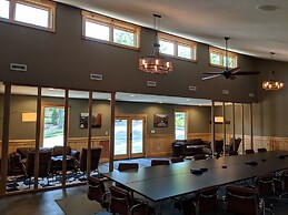 East Bank on Mill Creek